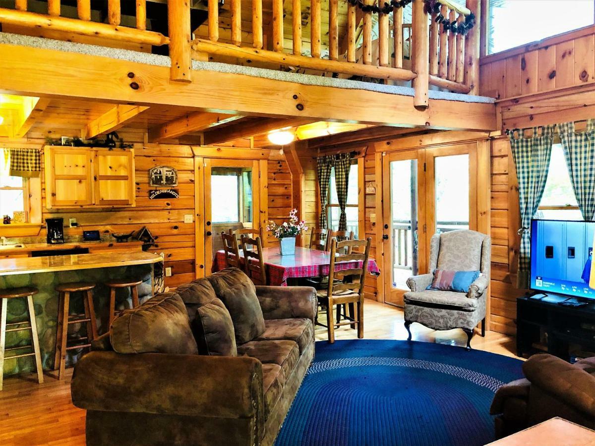 Bear Pleasures Cabin Βίλα Gatlinburg Εξωτερικό φωτογραφία